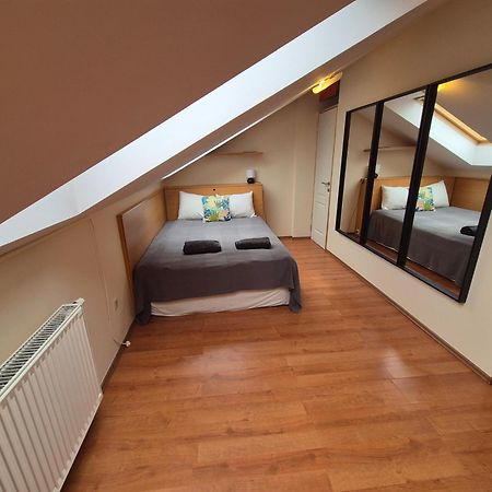 Central Apartment At Nagymezo Street Budapest Luaran gambar