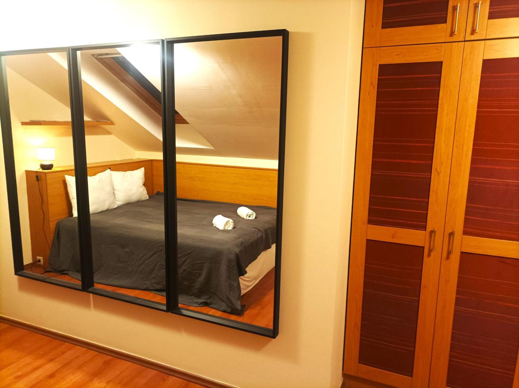 Central Apartment At Nagymezo Street Budapest Luaran gambar