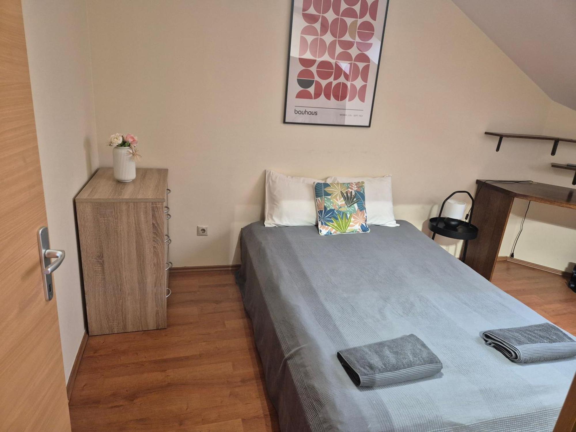 Central Apartment At Nagymezo Street Budapest Luaran gambar